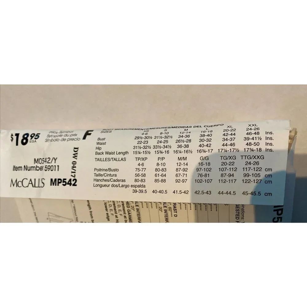 UNCUT NEW FAVORY FOLD - McCall’s M0542 (Xsm-Sml-Med) Miss Dresses.‎